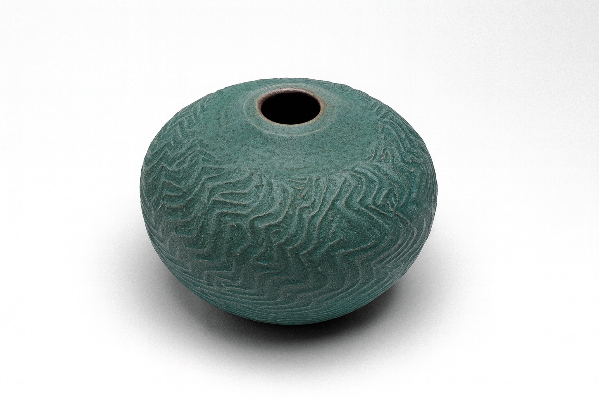 Eralin Sculptural Vessel