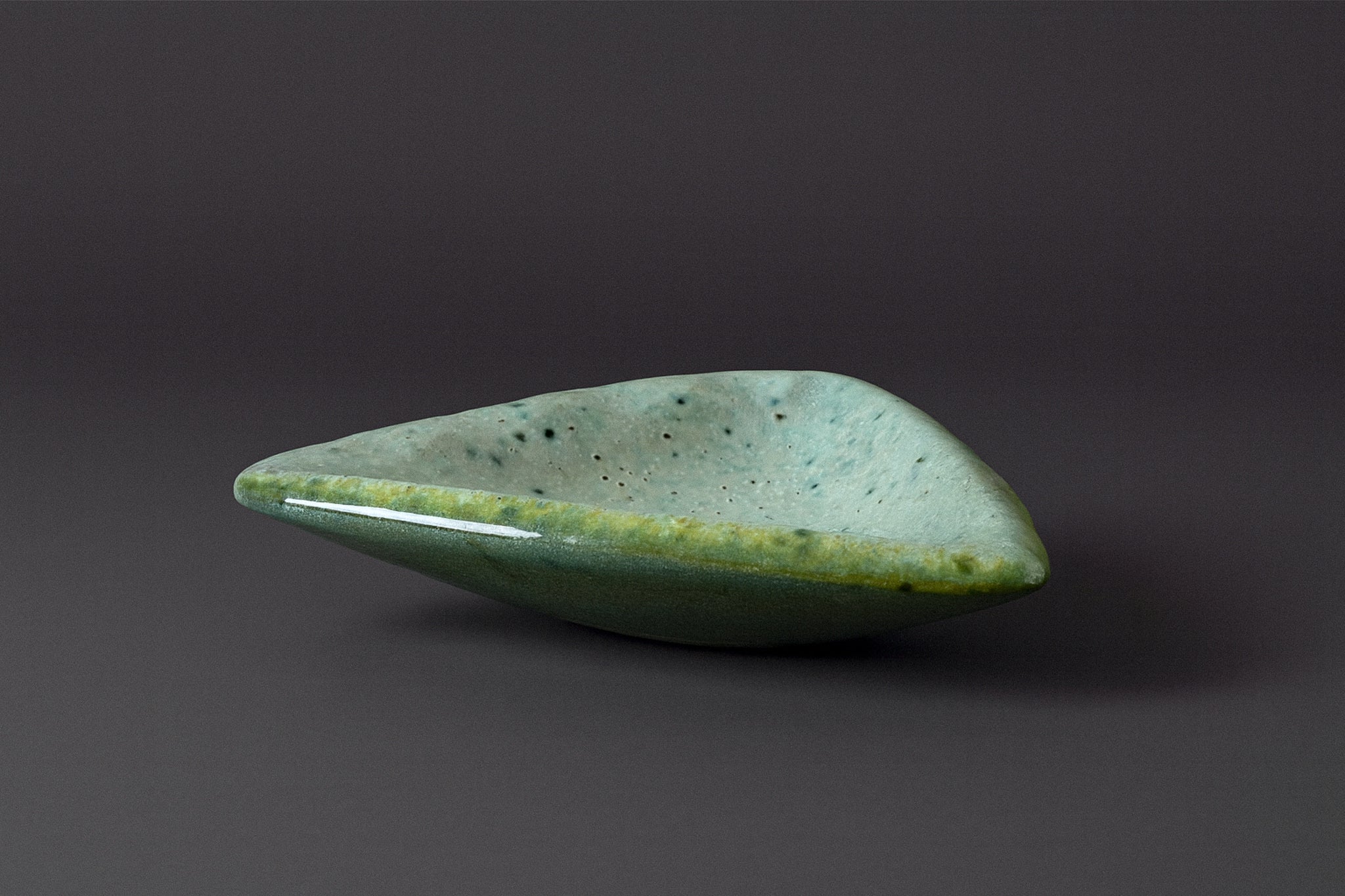 Ripple-Edge Lava Tray (1960s)